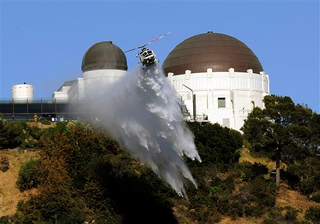 Illustration for article titled The Coolest-Looking Observatories On Earth